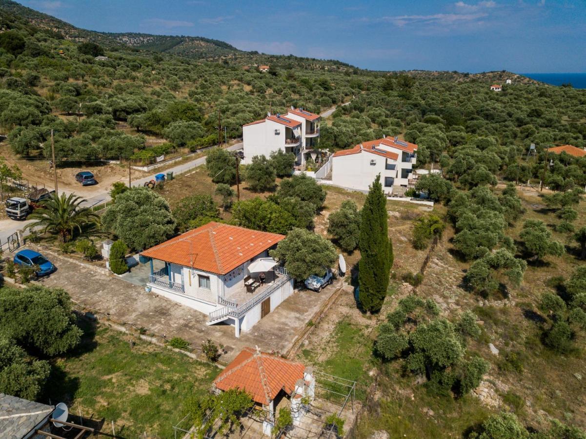 Olive Cottage Astris Exterior photo
